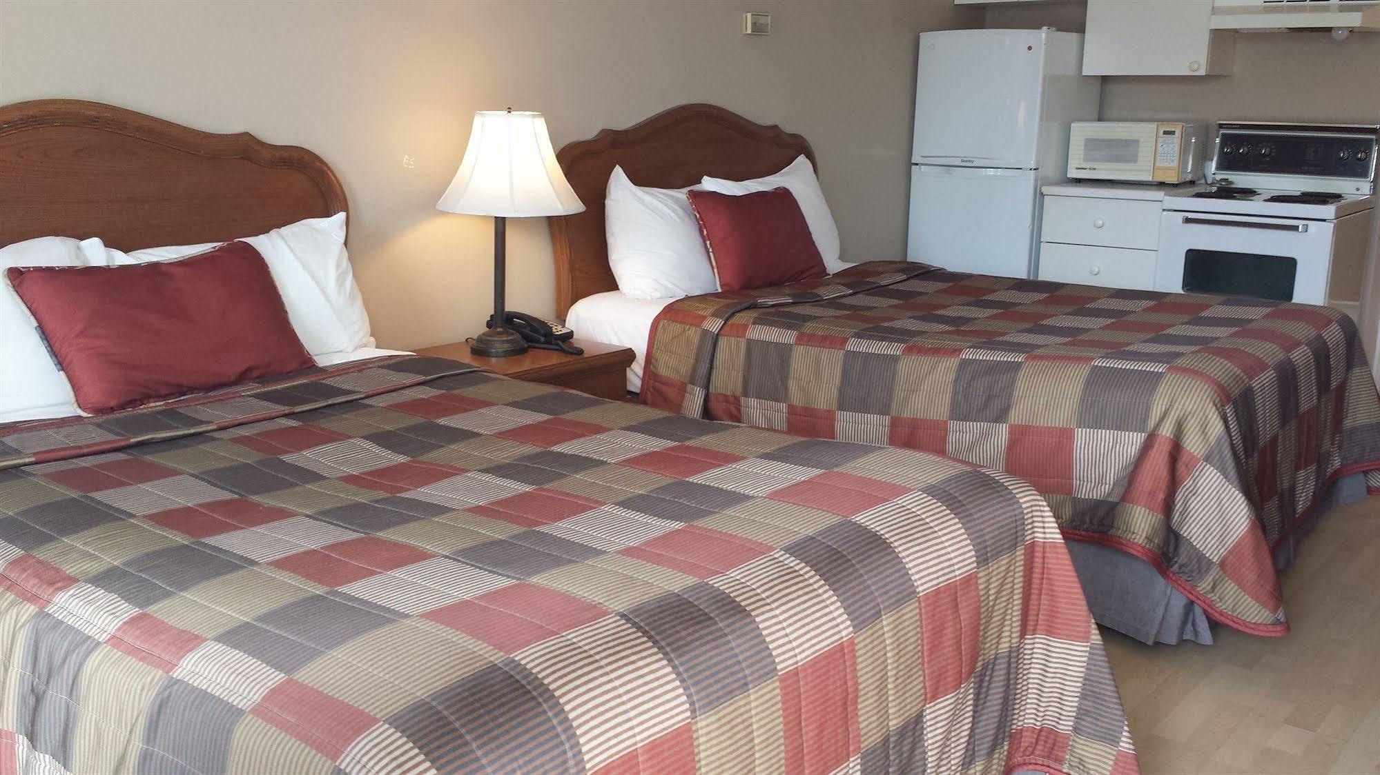 Motel Iberville Saint-Jean-sur-Richelieu Exterior foto
